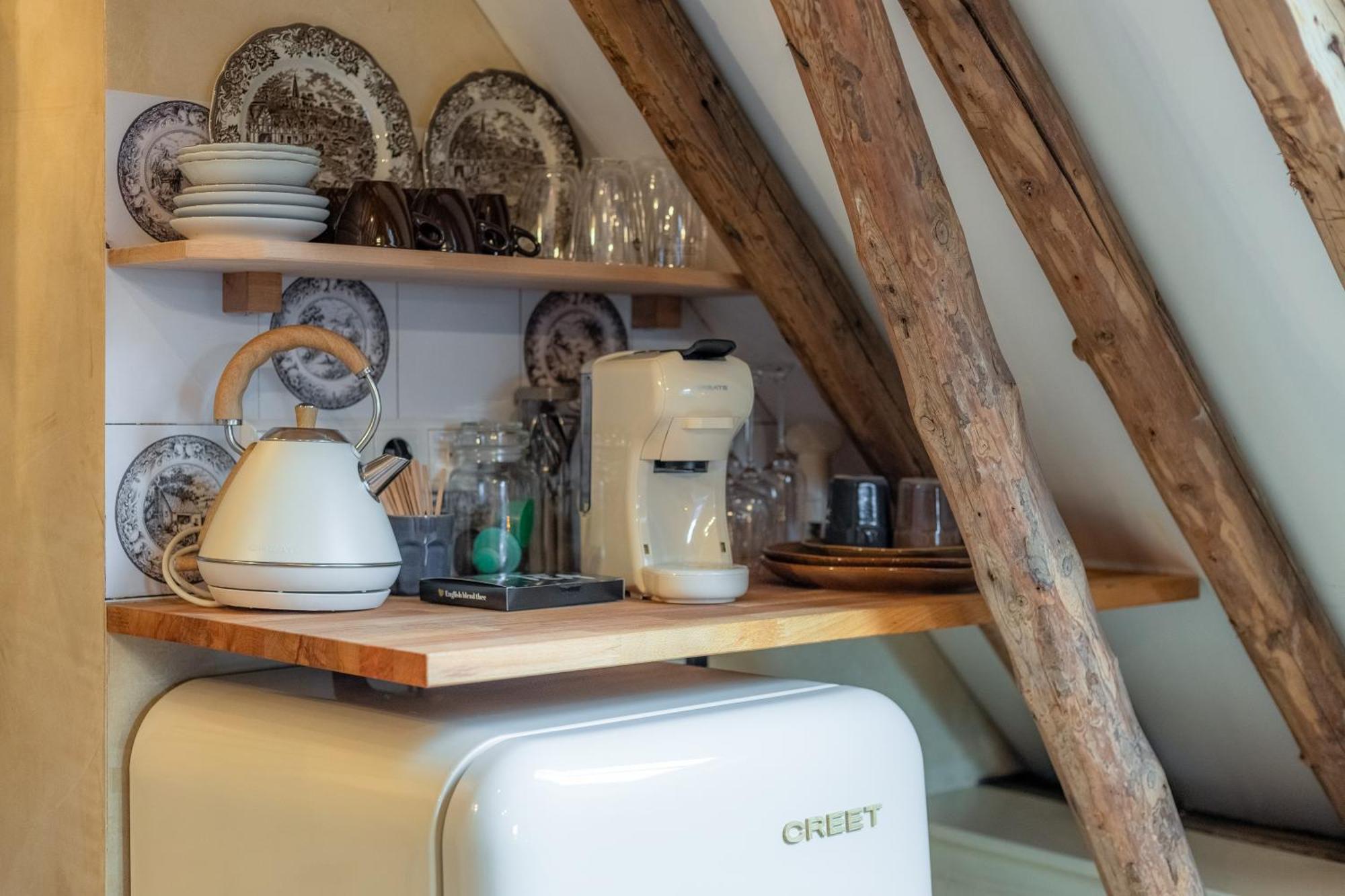 Unieke Bed En Breakfast Met Historisch Verhaal In Ferwert Ferwerd Kültér fotó
